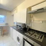 Flat F, 266 Bethnal Green Road