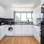 Excel O2 Stunning Large 3 Bedroom Apartment With Balcony