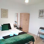 Cosy Home Near Central London E1