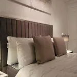 Stunning 2 Bedroom Apartment In Canary Wharf - Morland Apartments