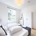 Pleasant 1 Bedroom Camden Apartment -On 1St Floor