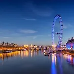 New Central Studio Apartment London 1