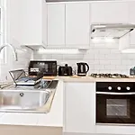 Airy Spacious 1 Bedroom Aprtment With Garden In Brixton