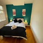 E10 Short Stay Apartment