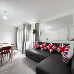 Vollasky Apartment
