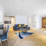 The Zurich Apartment, 6 Beds, 15Mins To Central London, 10Mins Wembley Stadium