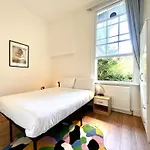 Spacious Comfort In Heart Of Camden