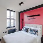 The Influencer Suite - Soho - By Frankie Says