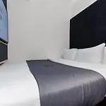 The Z Hotel Trafalgar