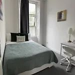 Lord Merit Guest House King\'S Cross Grays Inn Road