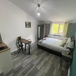 Exquisite Studio #4