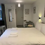 Amazing Studios 2 - East London