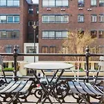 Charming 1-Bedroom Apartment In Marylebone