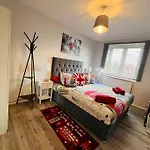 Central London Apartment