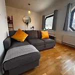 Heart Of Waterloo - Luxury Flat