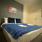 Lovely Flat In Camden Town