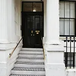A Stunning Apartment In Paddington