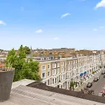 Spacious Sleep 11 With Terrace In Earls Court Ec99