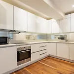 Luxury 2 Bedroom Flat In Holborn