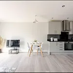 Tai Deluxe Suites