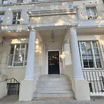 Petit Studio In Paddington