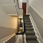Petit Studio In Paddington