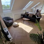 Loft Apartment With Skyline Views Of Canary Wharf