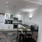 2Bed2Bath Flat London