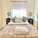 Central London Beautiful Two Bedroom Apartment