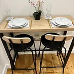 Cosy London Apartment - Stratford Near Abba Voyage, 02 Greenwich, Westfield
