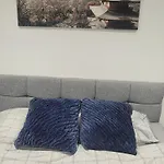 Private Room In A 2 Bed Apartment In Zone 2 Central London