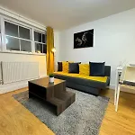 Shoreditch Luxe Retreat