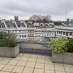Prime Notting Hill, Luxurious 2 Beds, Roof Terrace