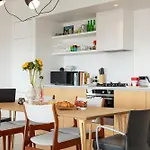 Luxury Penthouse Loft In Art-Deco Warehouse Conversion