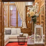 Traditional English Victorian Apartment