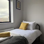 Buxton Road Suites