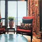The Kensington Retreat