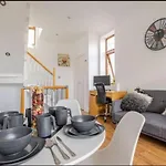 Bethel Suite Canning Town - Free Parking