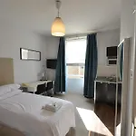 Amber Residence Hotel-Suites