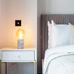 Amazing Central 1Bdr Apartment, Communal Garden