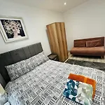 Stunning Newly Refurbished 1 Bed In Kings Cross, St Pancras!320