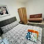 Stunning Newly Refurbished 1 Bed In Kings Cross, St Pancras!320
