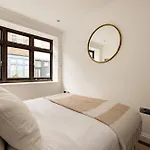 The Belsize Park Escape - Modern 2Bdr Apartment