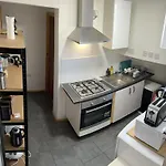 Tower Bridge Roomzzzz Bnb
