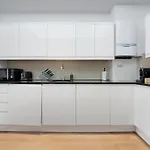 Modern 1 Bed Apartment- Kings Cross Station