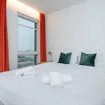 Lexington Suite Devereux Residences