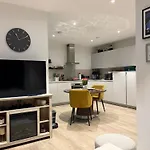 Flat In Hackney Wick