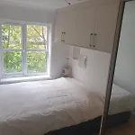 Peaceful Room On Sharing Flat In Wimbledon