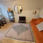 Cosy West London Apartment