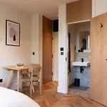 Central London Ensuite, Exclusive Experiences